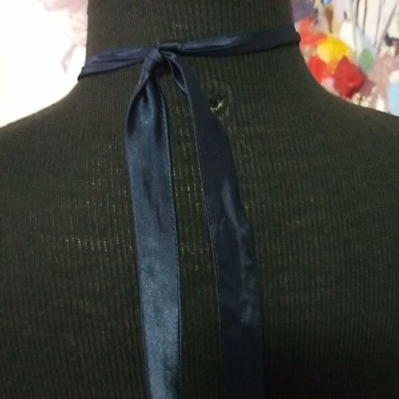 BCBG Blue Animal Print  Halter Back Dress size  Small - Picture 9 of 11